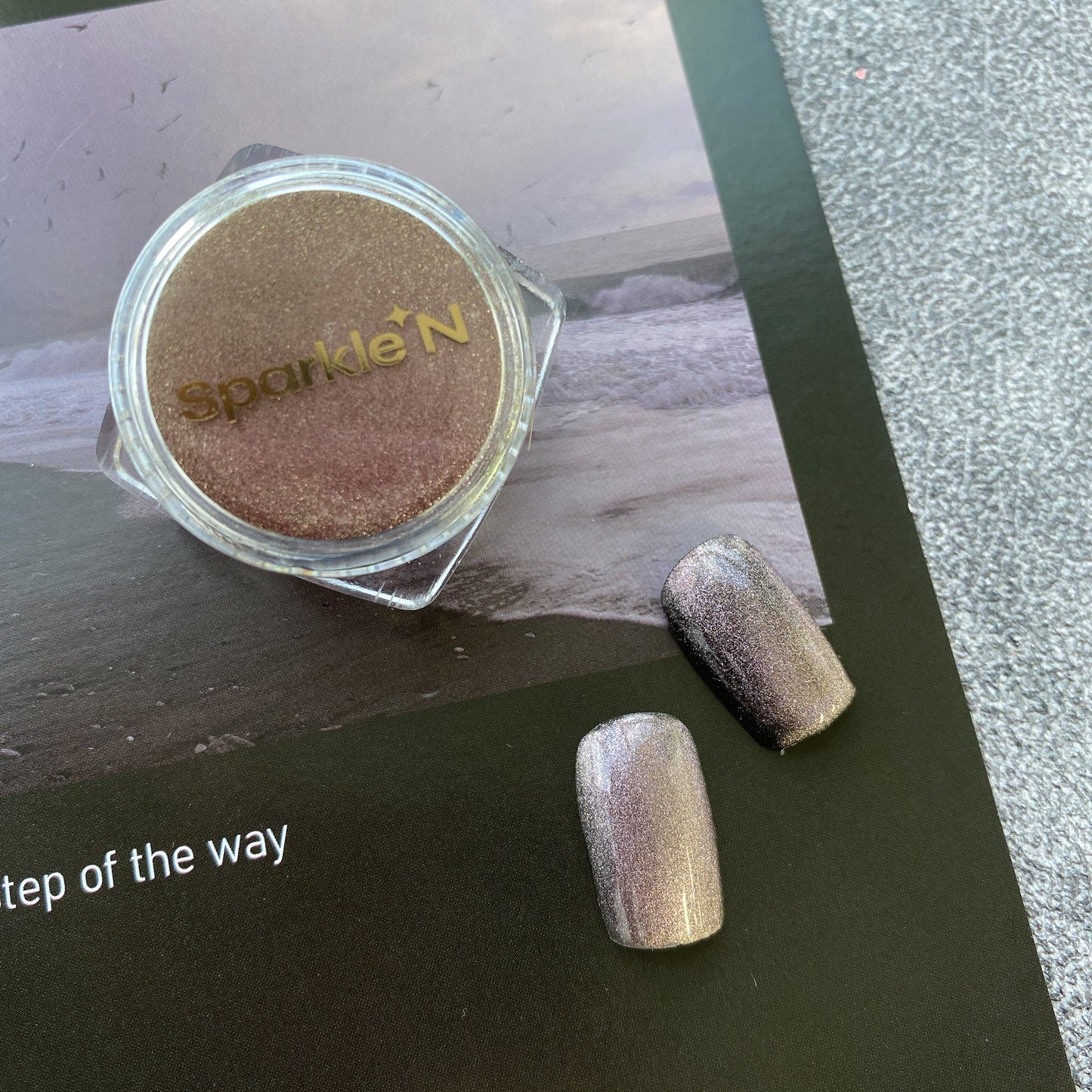 SPARKLE N Magnetic Powder 貓眼粉