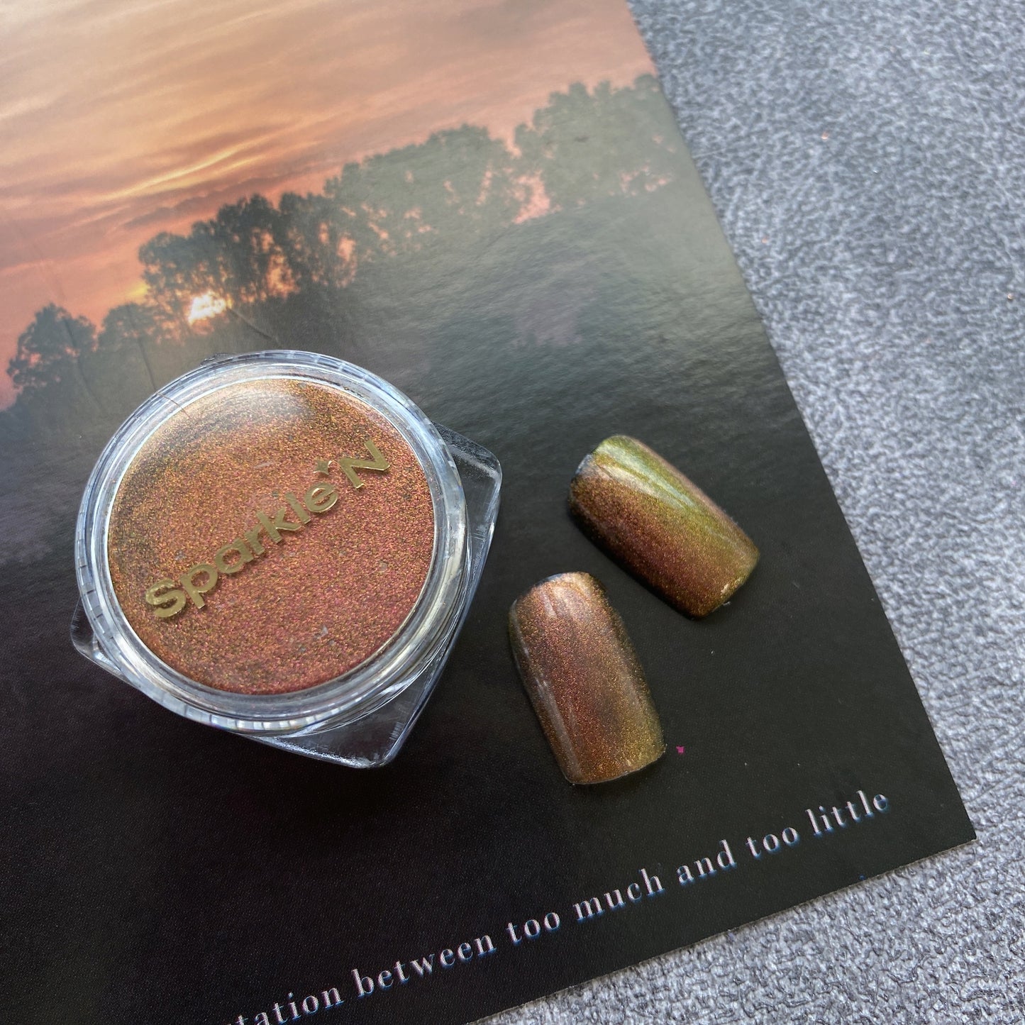 SPARKLE N Magnetic Powder 貓眼粉