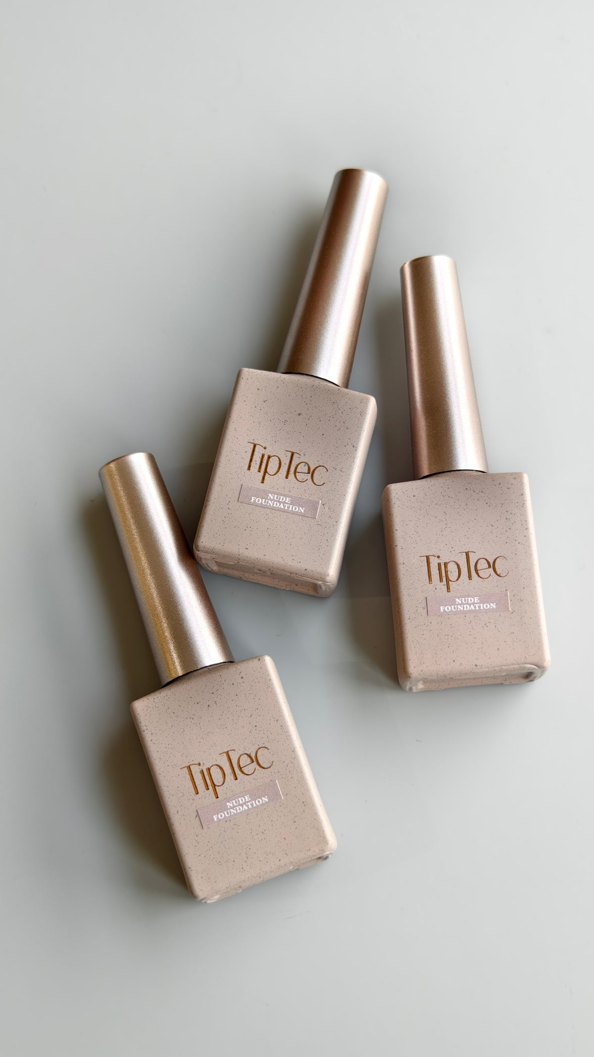 TipTec♥NUDE FOUNDATION 裸粉色甲油膠底膠