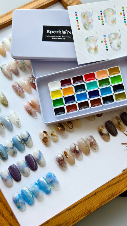 Sparkle'N 24-Color Artistic Watercolor Palette這款 Sparkle'N 24色藝術水彩顏料盤