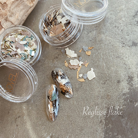 NOVEL Reglisse Flake Fossil 薄片