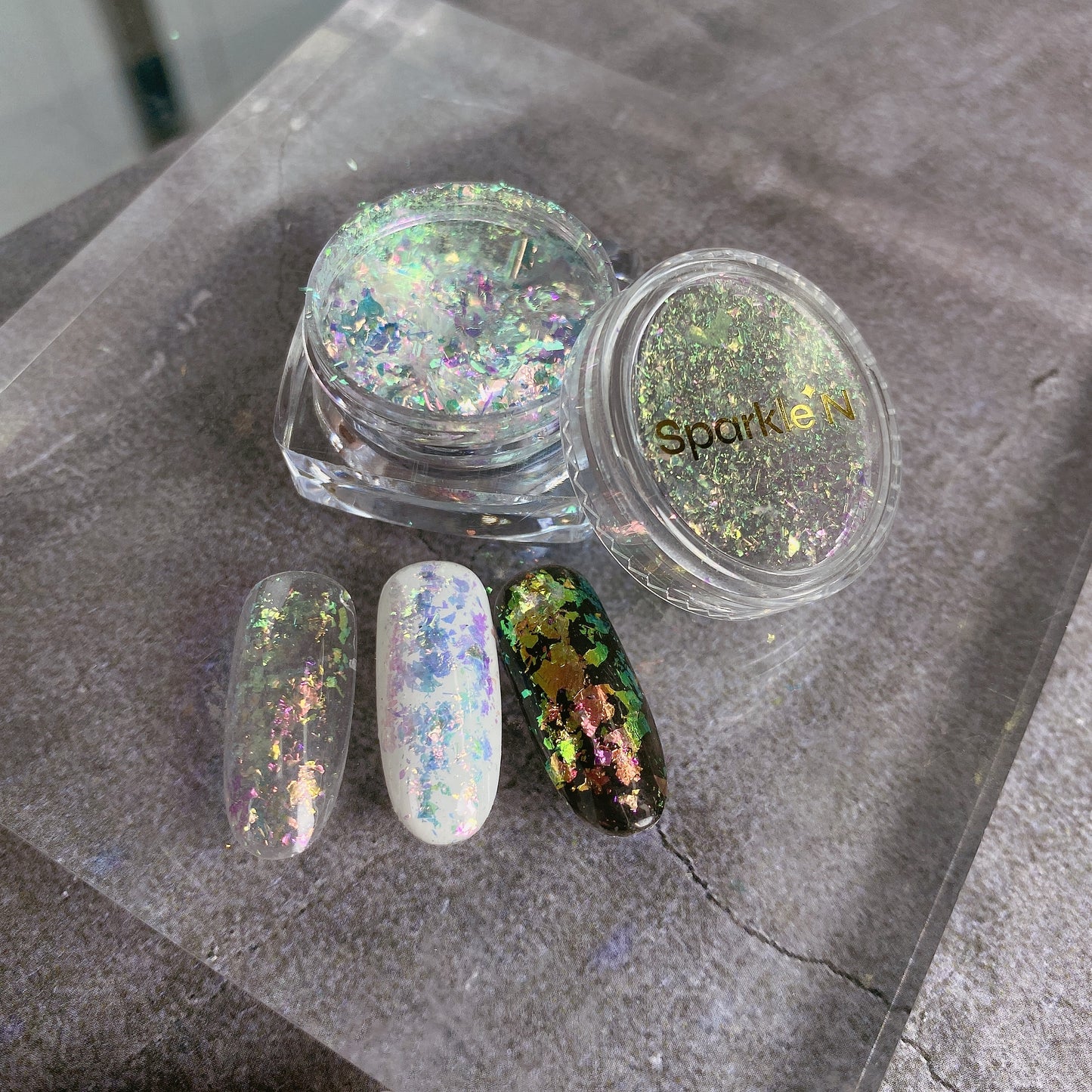 SPARKLING FLAKE Crystal Series