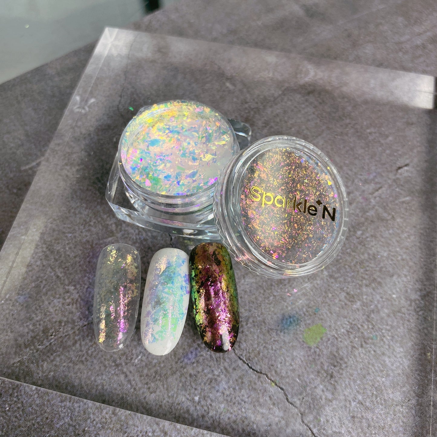 SPARKLING FLAKE Crystal Series